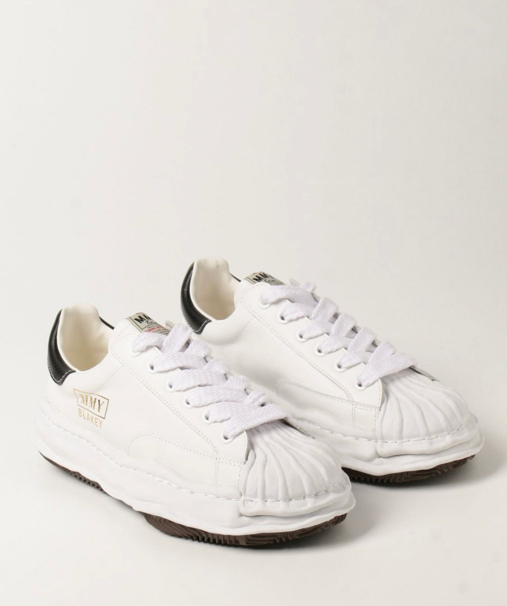 MMY Sneakers image 3