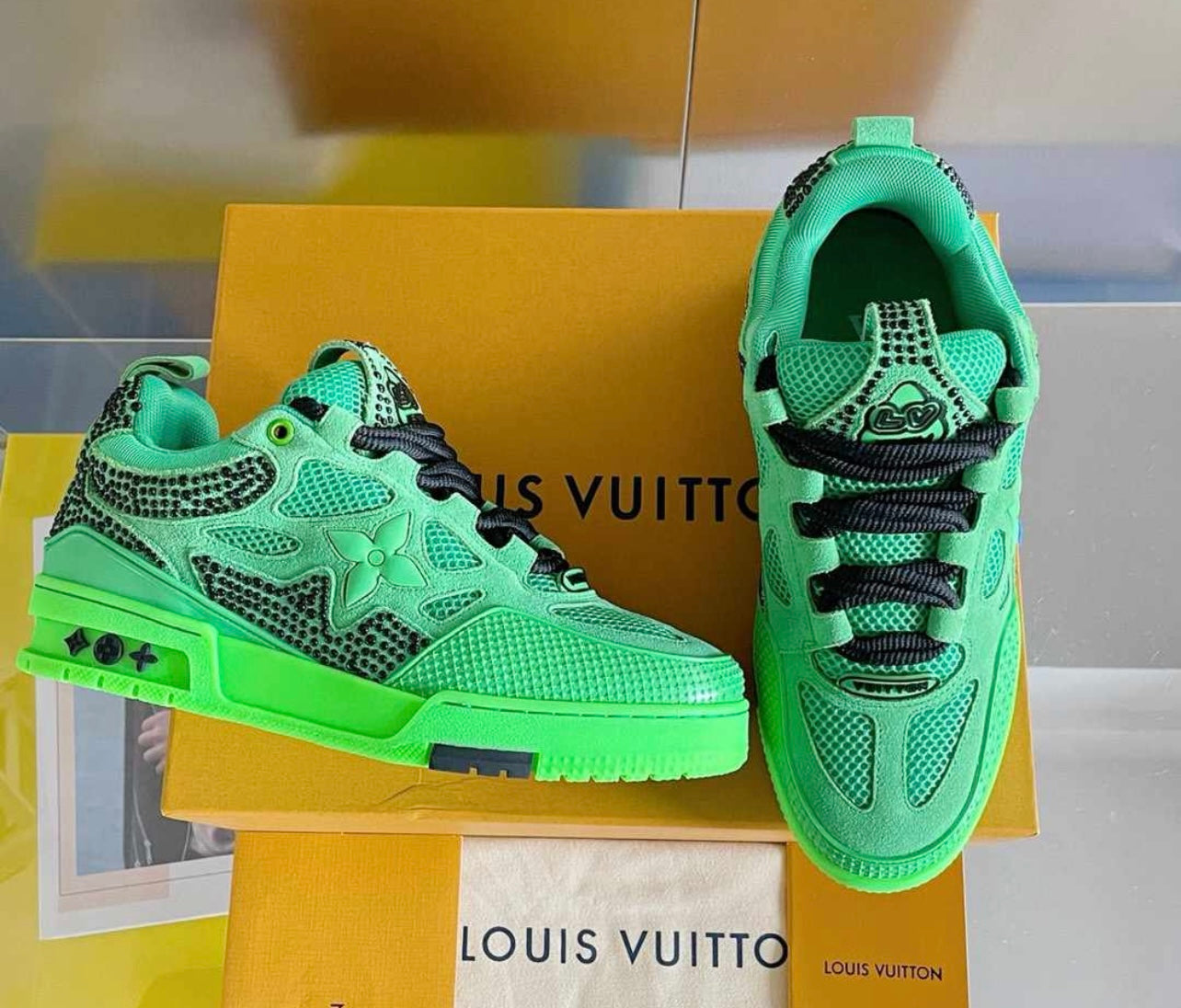LV Trainers image 9