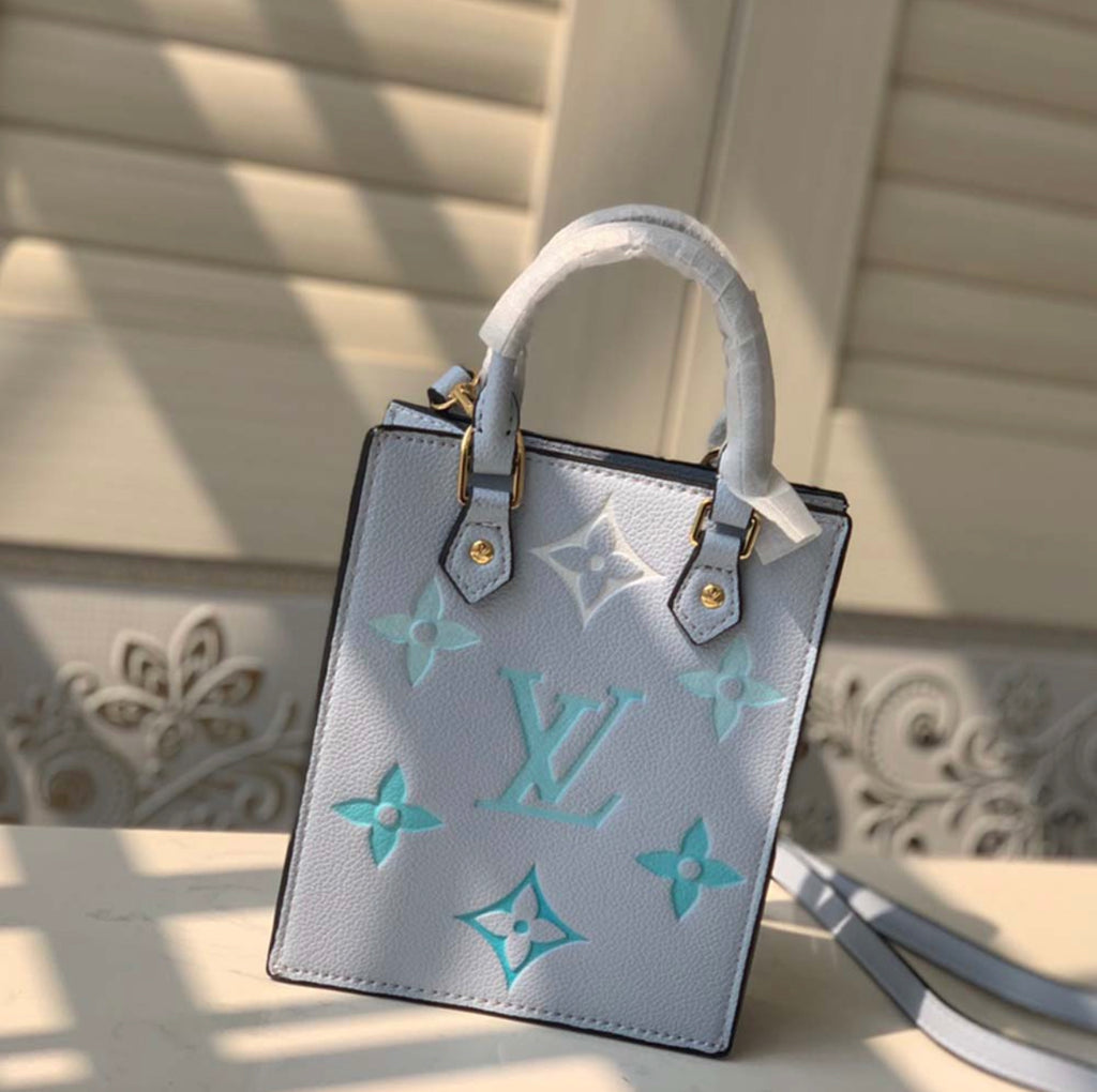 LV Petit Sac image 3