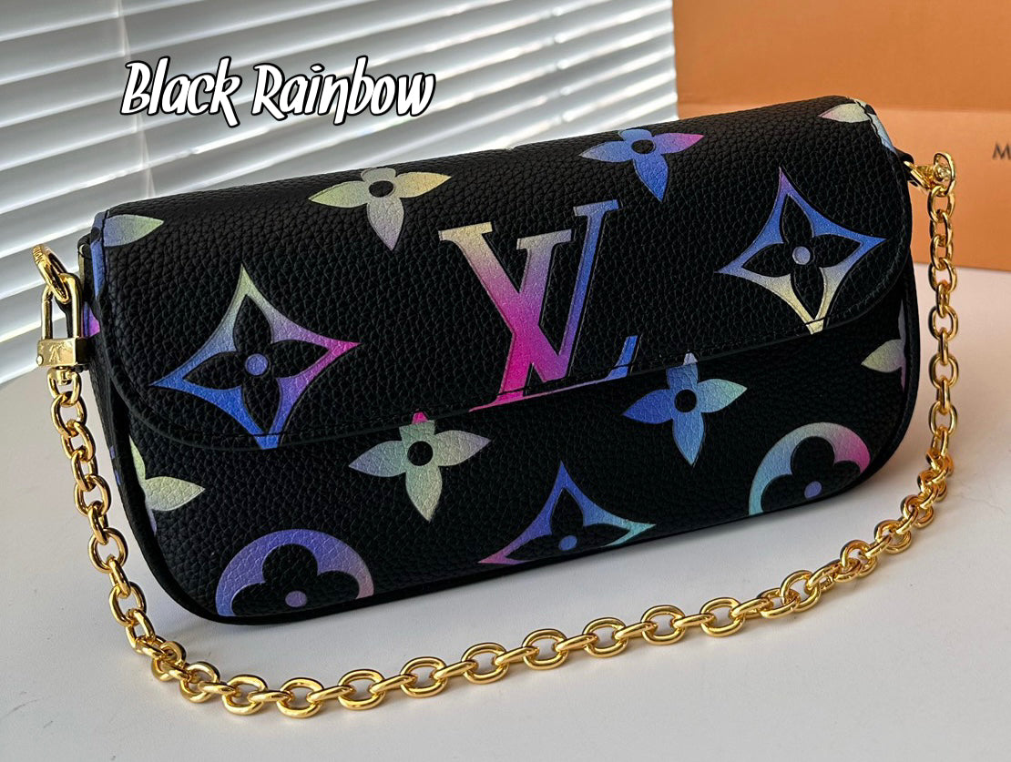 LV Danity Shoulder Bag image 8