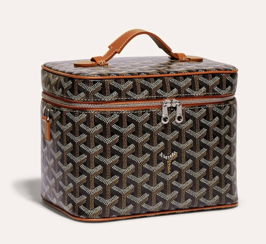 Goyo Vanity Case image 1