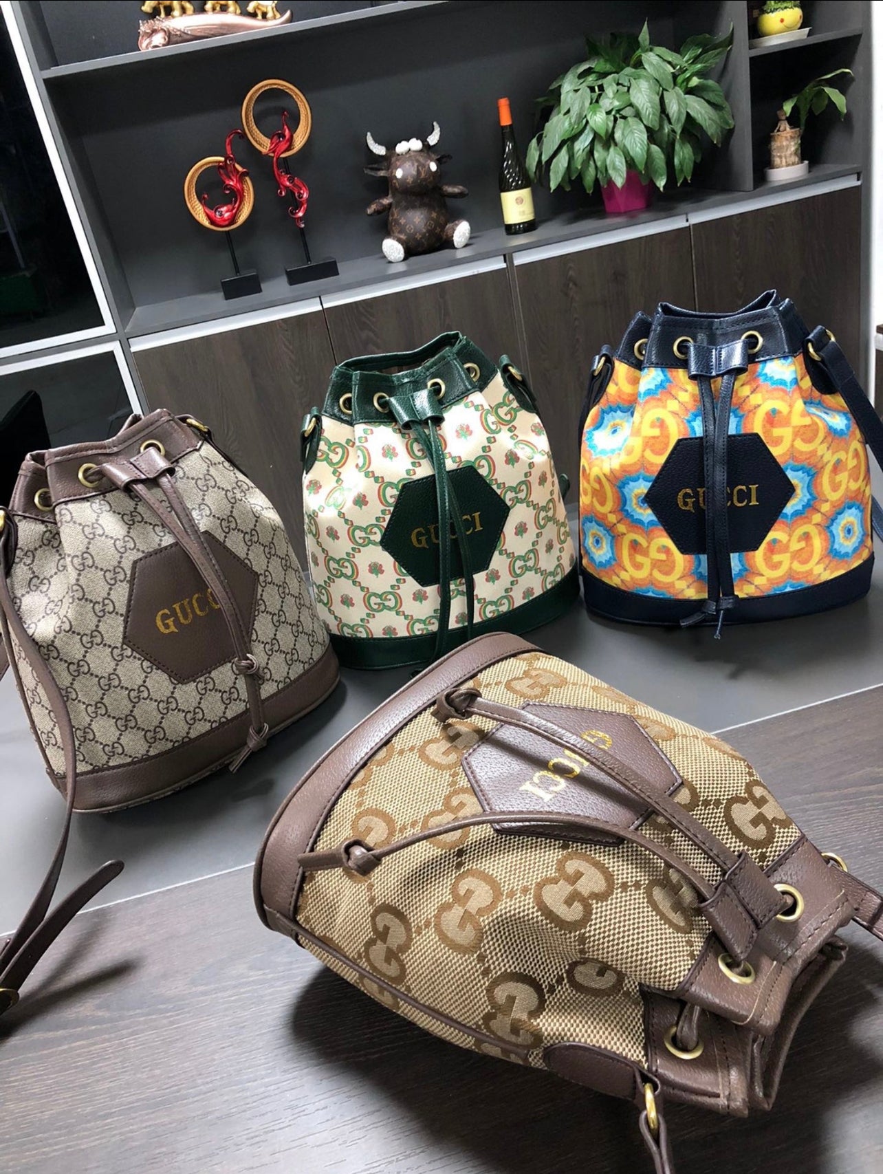 GG Bucket Bag image 4