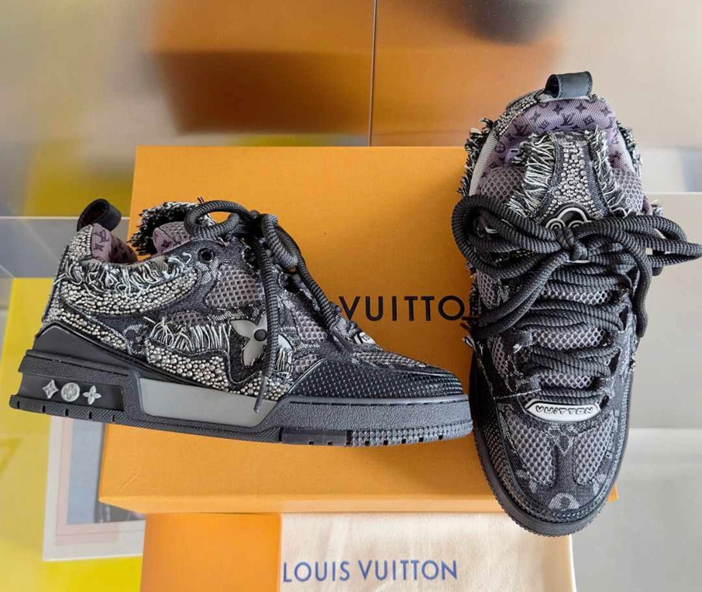 LV Trainers image 3