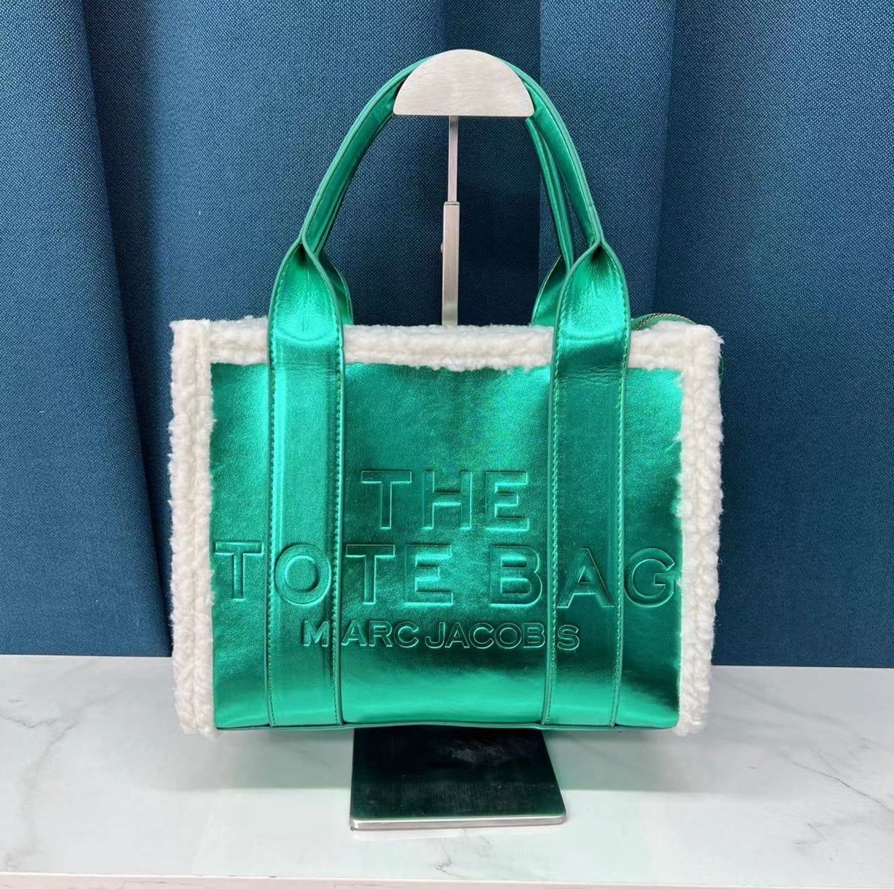 Metallic Tote Bag image 3