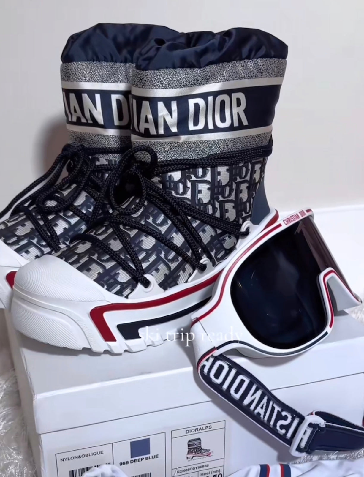 CD Ski Trip Ready Set image 0