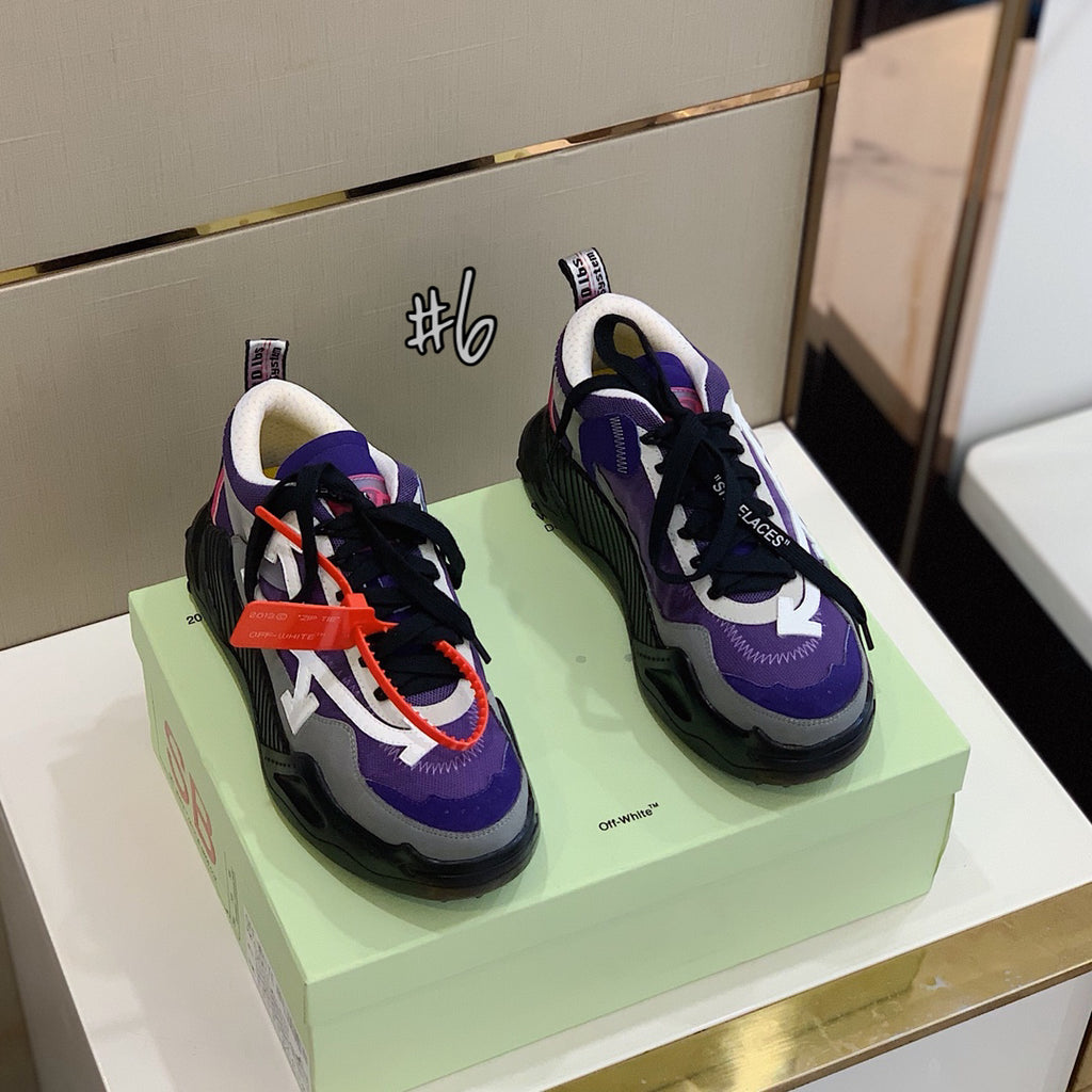 Off-White To Fly Feets image 6
