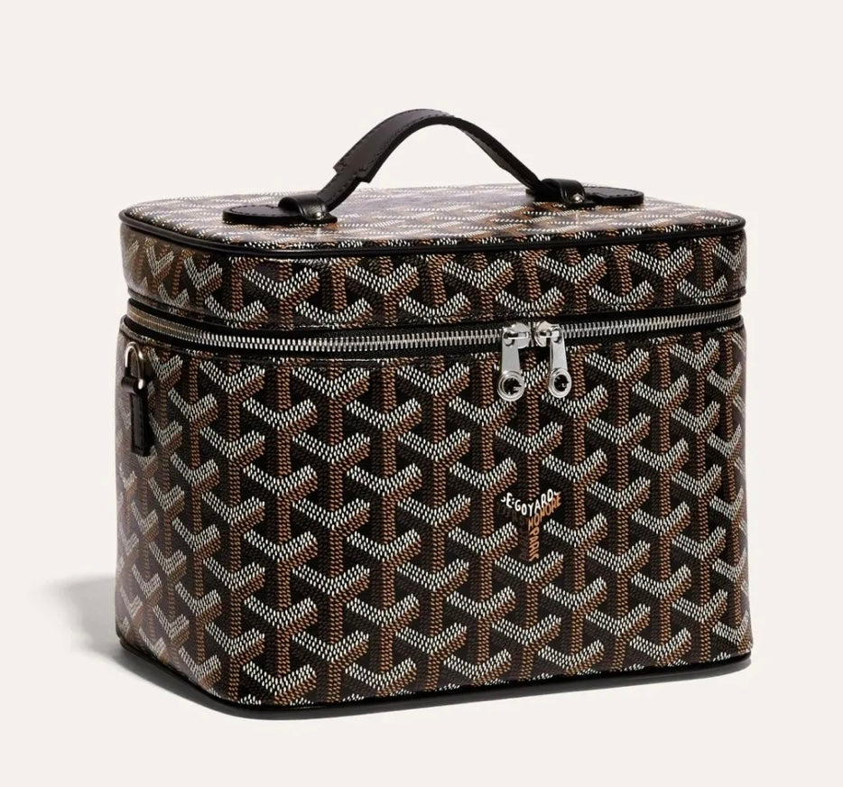 Goyo Vanity Case image 3