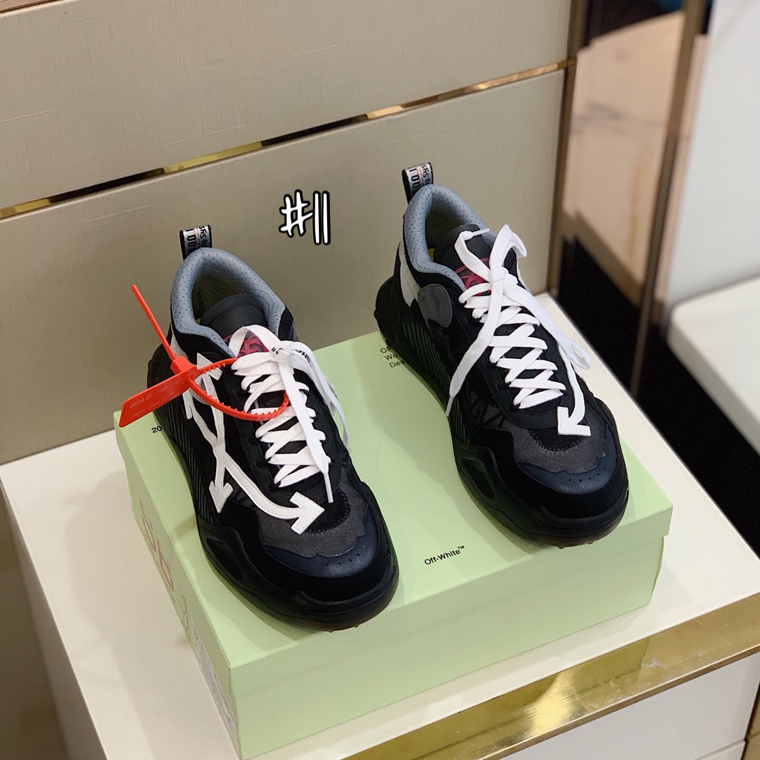 Off-White To Fly Feets image 2