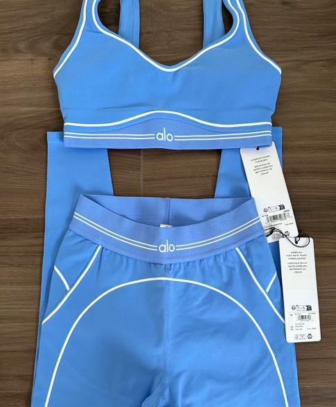 Alo 2 Piece Set image 1