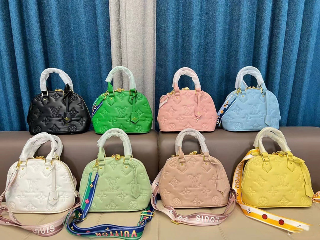 LV Alma Bag image 1