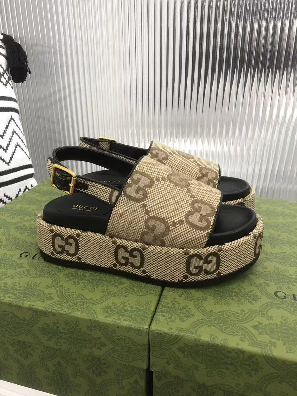 GG Strap Platforms image 1
