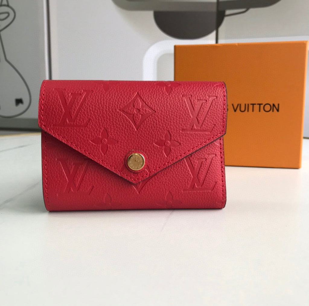 LV The Girls Wallet image 2