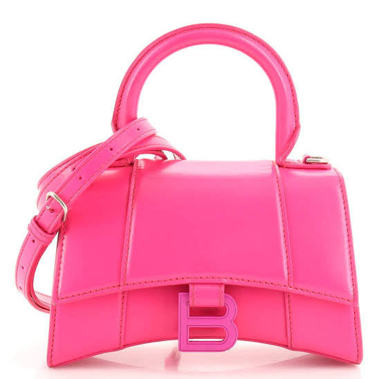 BB Hourglass Bag image 5