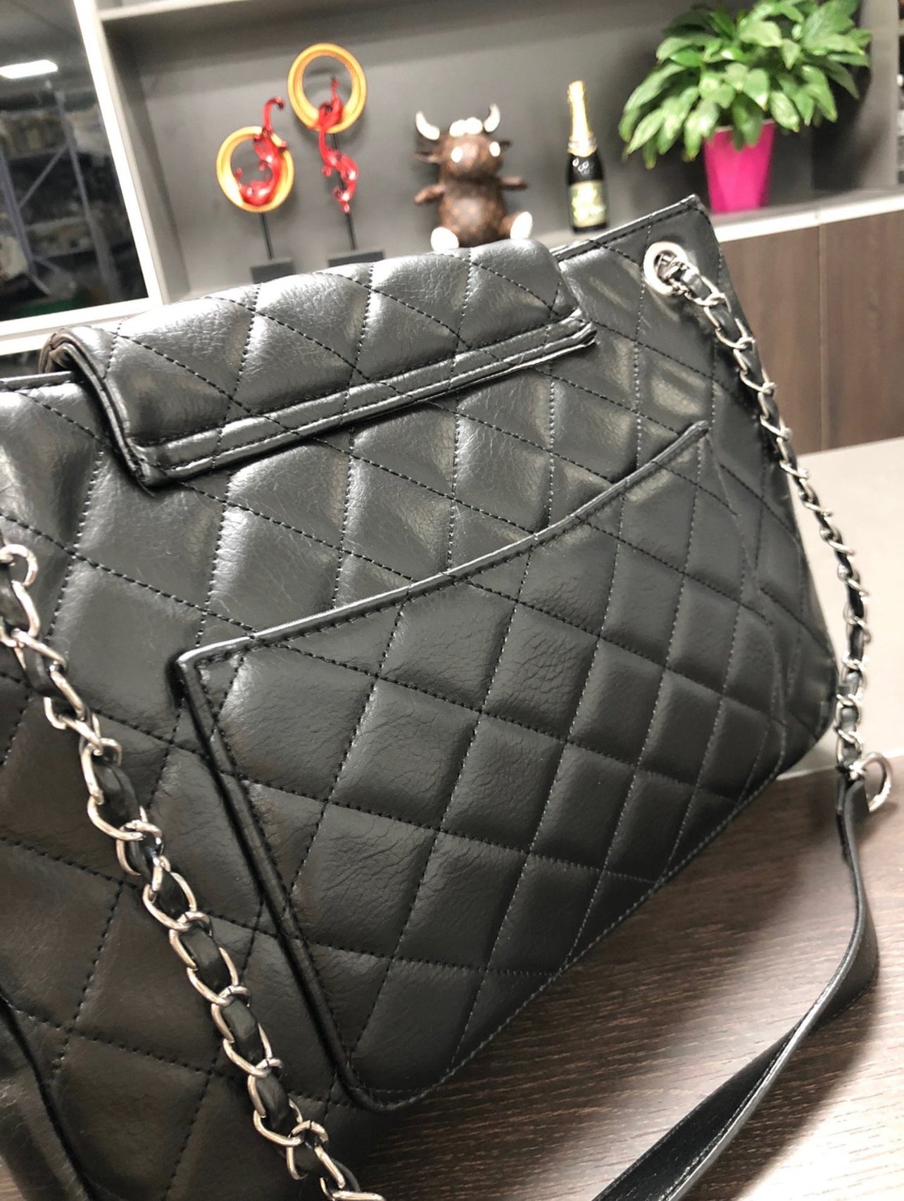 CC Flap Bag image 2