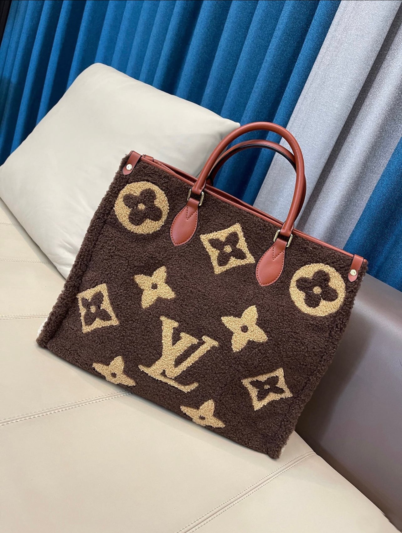 LV On The Go Plush Bag image 4